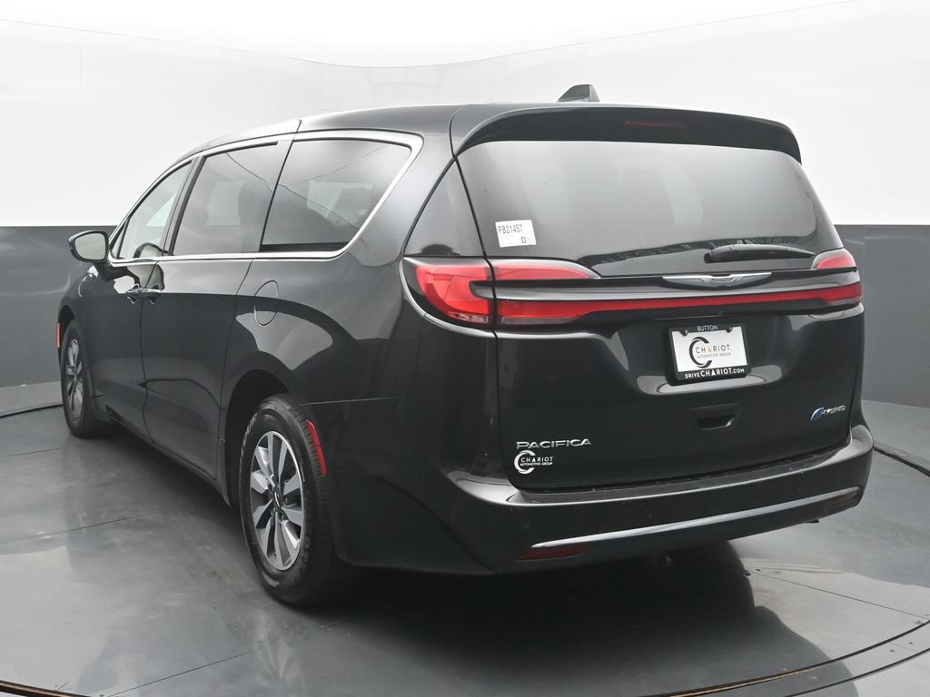Used 2023 Chrysler Pacifica Hybrid Touring L Minivan/Van