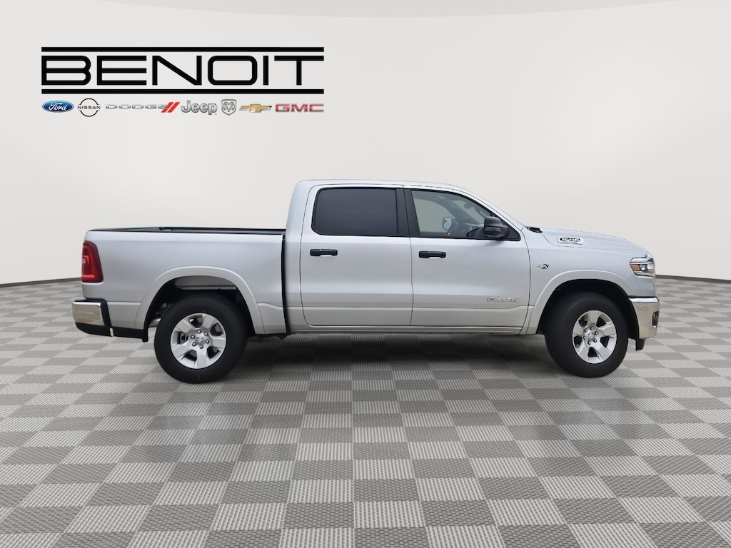 New 2026 Ram 1500 BIG HORN CREW CAB 4X4 5'7 BOX Pickup