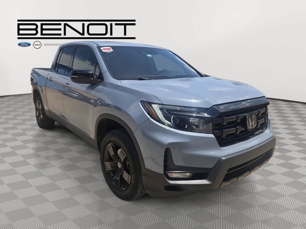 Used 2025 Honda Ridgeline Black Edition Black Edition AWD