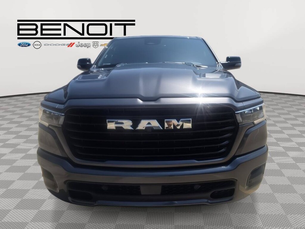 New 2026 Ram 1500 LARAMIE CREW CAB 4X4 5'7 BOX Pickup