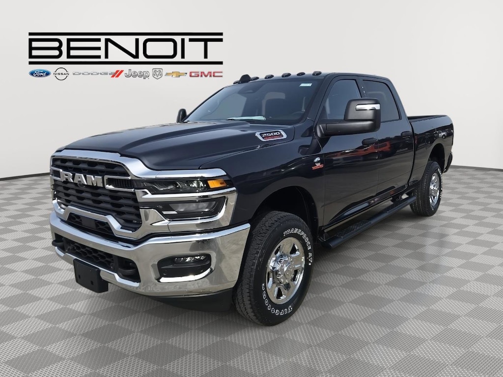 New 2026 Ram 2500 TRADESMAN CREW CAB 4X4 6'4 BOX Pickup