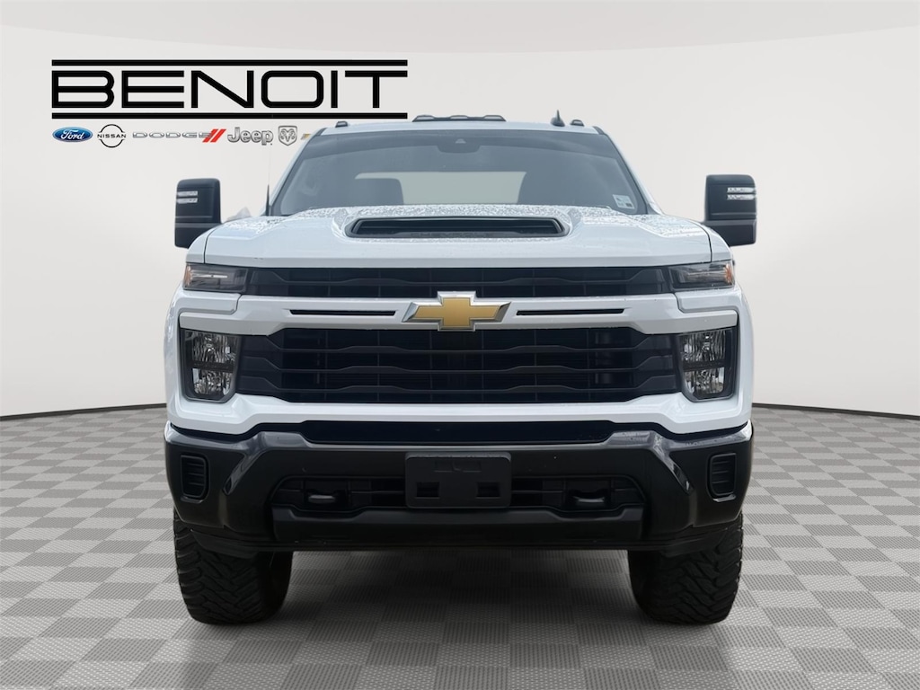 Used 2024 Chevrolet Silverado 2500 HD Custom Truck