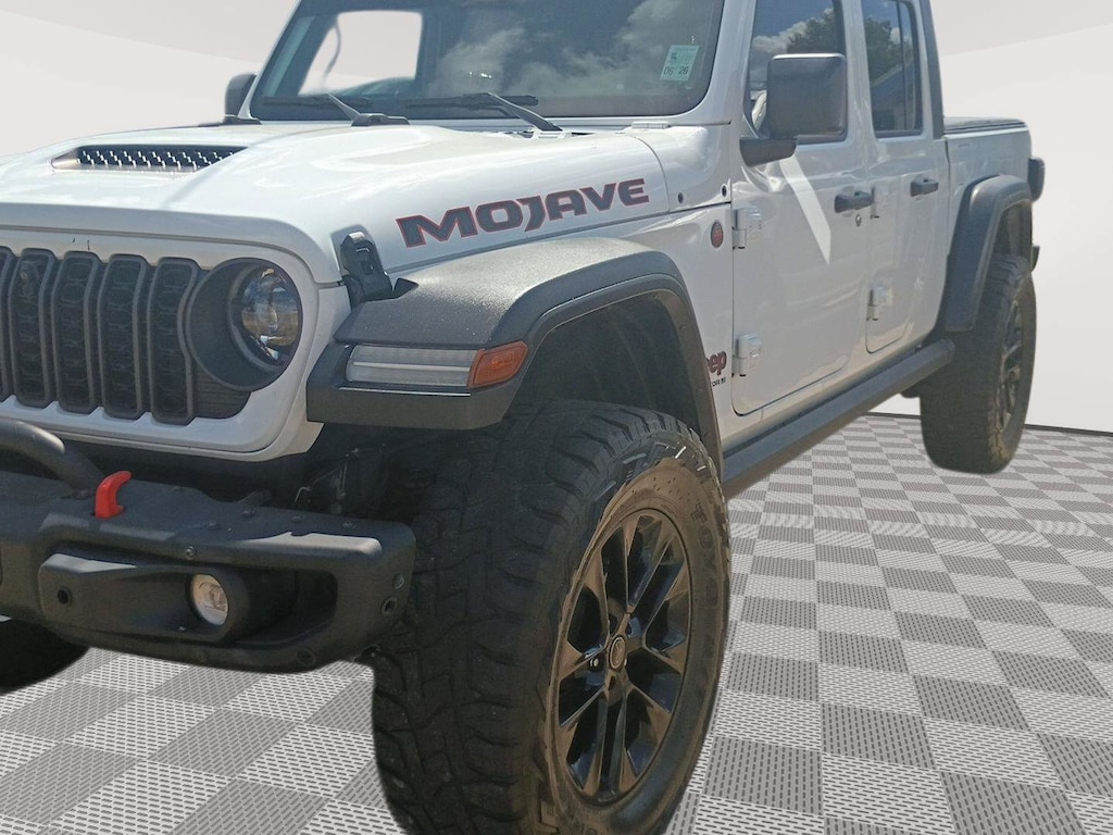 Used 2024 Jeep Gladiator Mojave Truck Crew Cab