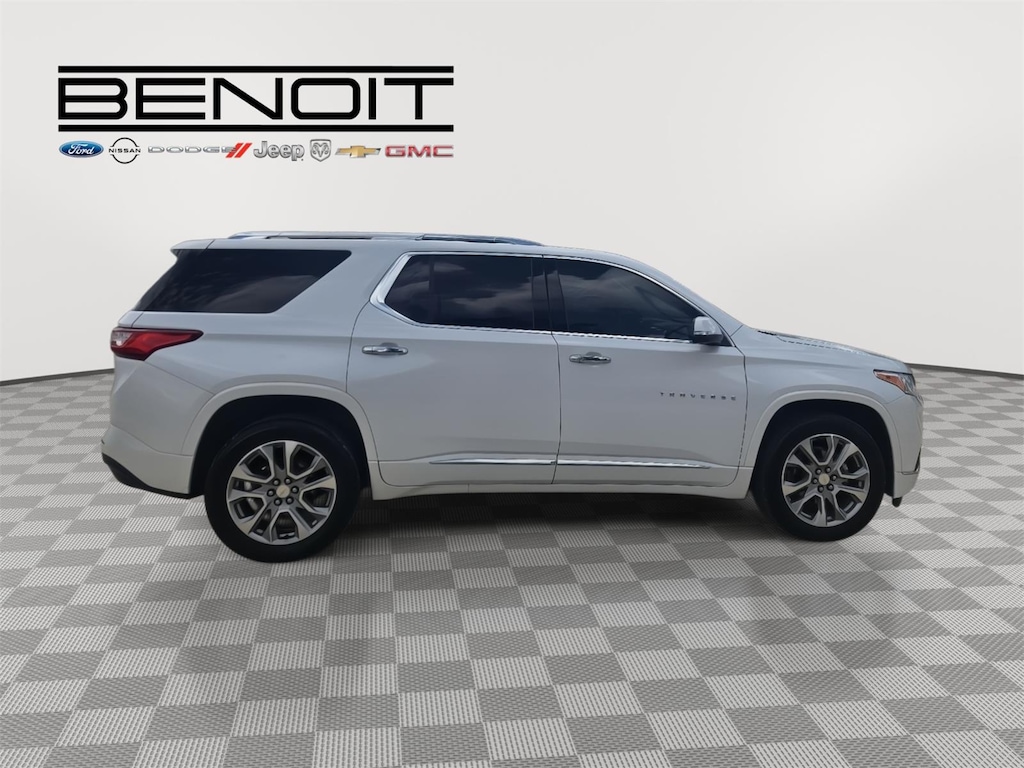 Used 2021 Chevrolet Traverse Premier SUV