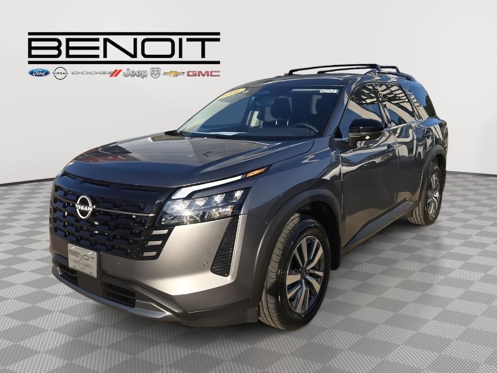 New 2026 Nissan Pathfinder SL SUV