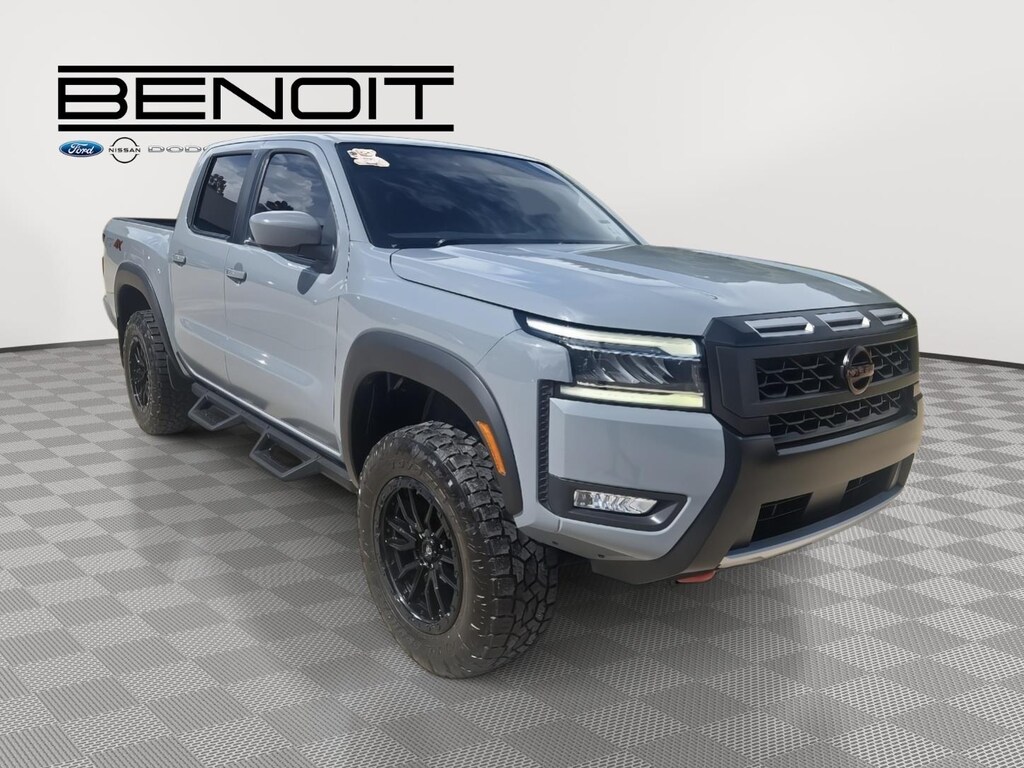 Used 2025 Nissan Frontier PRO-4X Truck