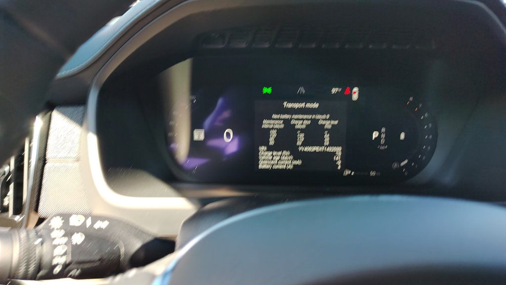 2026 Volvo XC90 Plus - Photo 14