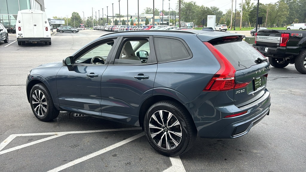 Certified 2024 Volvo XC60 B5 Core SUV