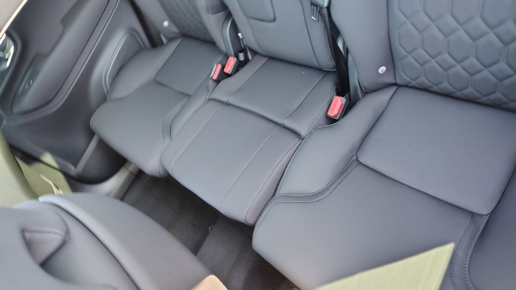 2026 Volvo XC90 Plus - Photo 27