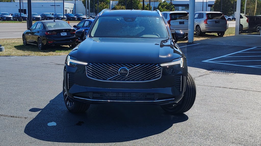2026 Volvo XC90 Plus - Photo 33