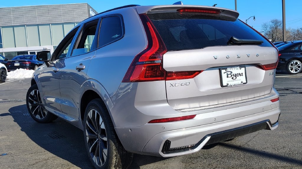 New 2026 Volvo XC60 B5 Plus SUV