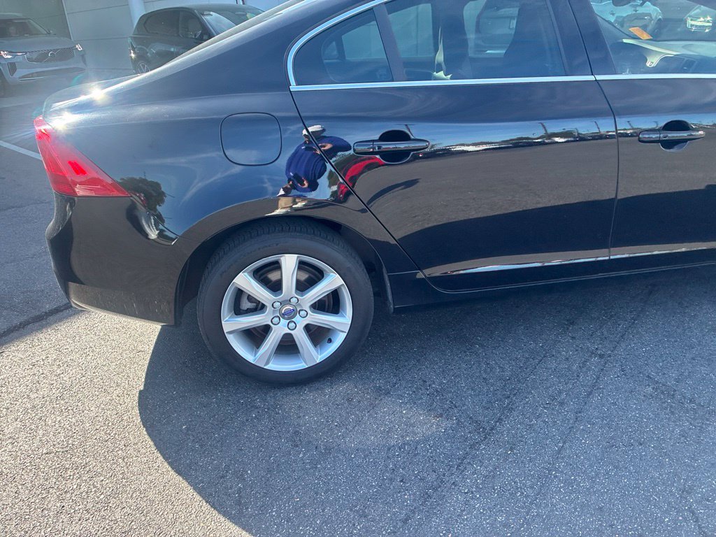 Used 2016 Volvo S60 T5 Drive-E Premier Sedan