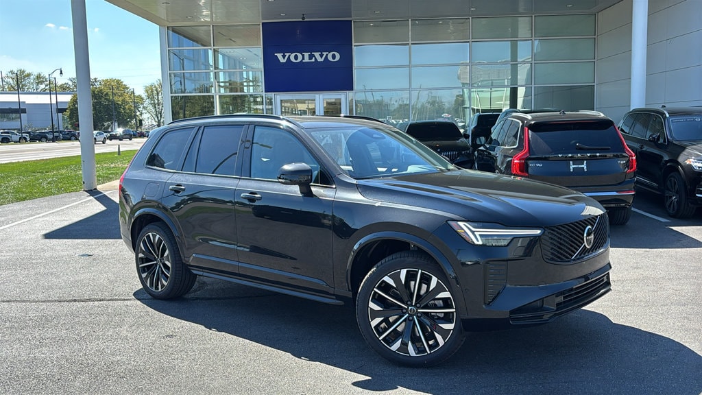 New 2027 Volvo XC90 plug-in hybrid T8 Ultra Dark Theme 6-Seater SUV