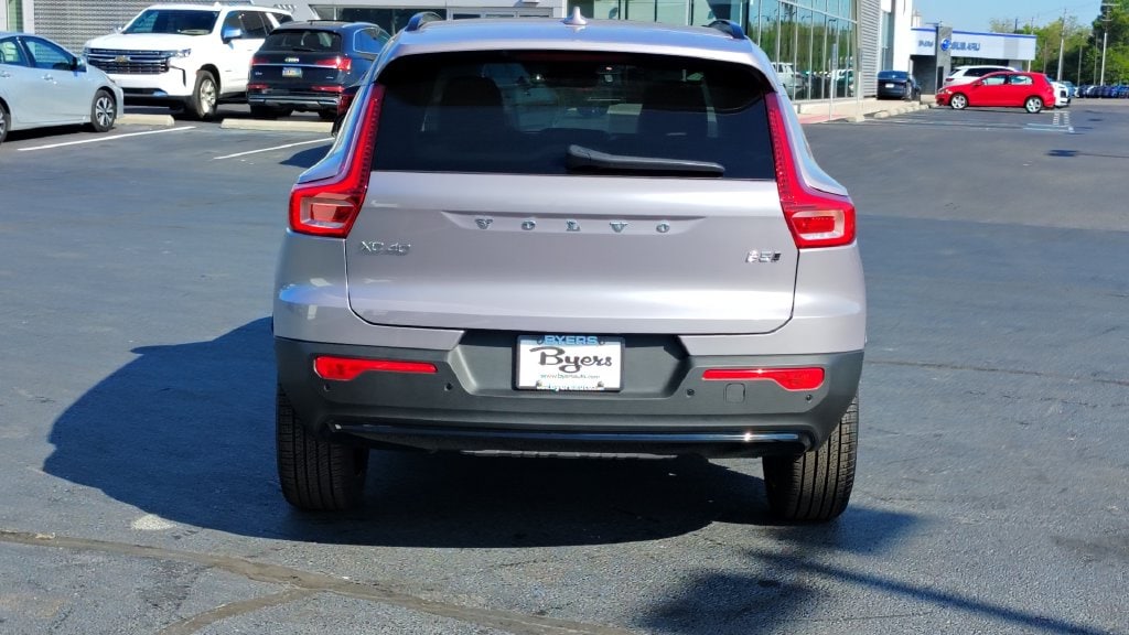 2026 Volvo XC40 Ultra - Photo 32