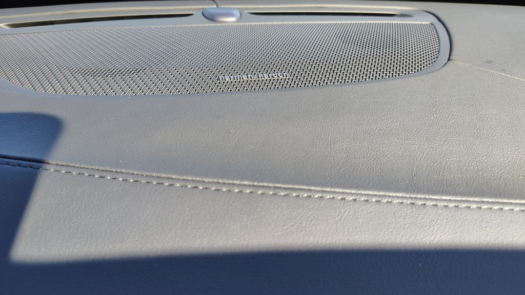 2026 Volvo XC90 Plus - Photo 19