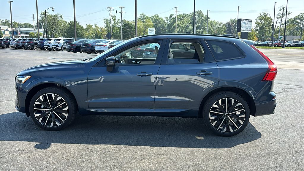 New 2027 Volvo XC60 B5 Ultra SUV