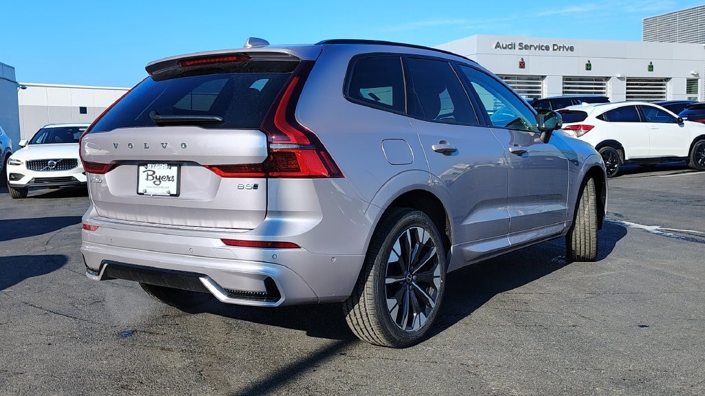 New 2026 Volvo XC60 B5 Plus SUV