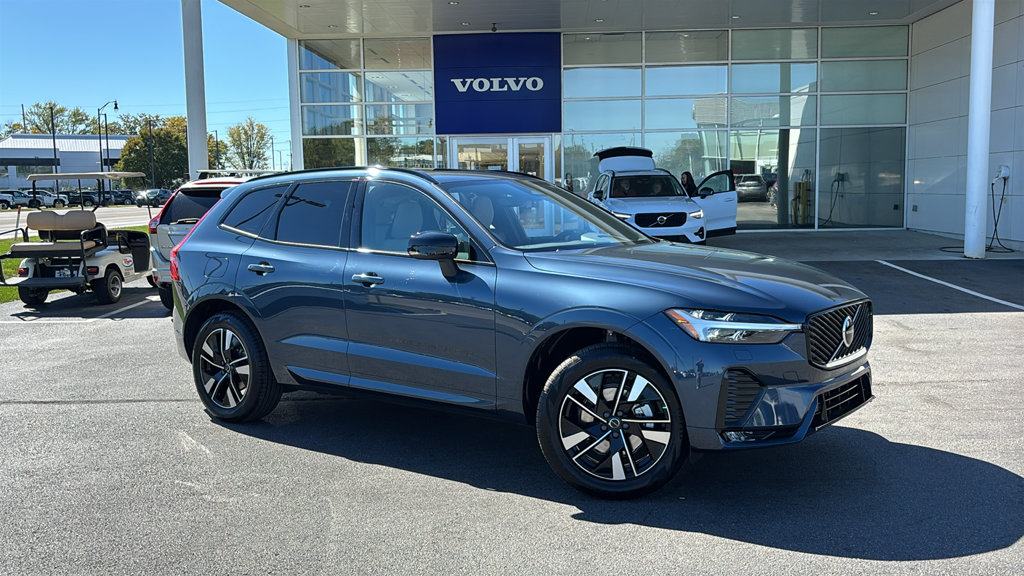 New 2027 Volvo XC60 B5 Core SUV