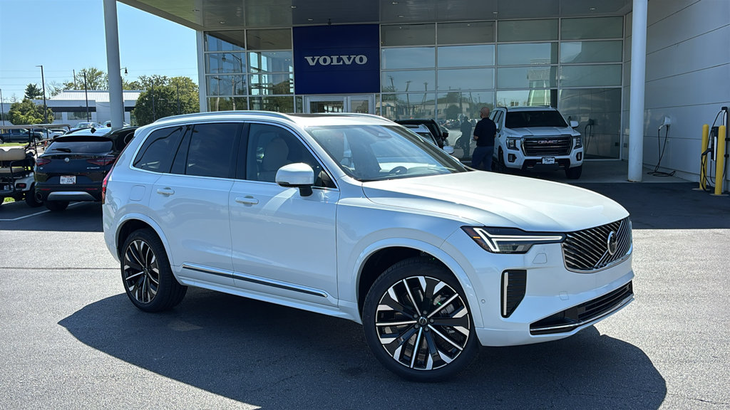 New 2026 Volvo XC90 plug-in hybrid T8 Ultra 7-Seater SUV