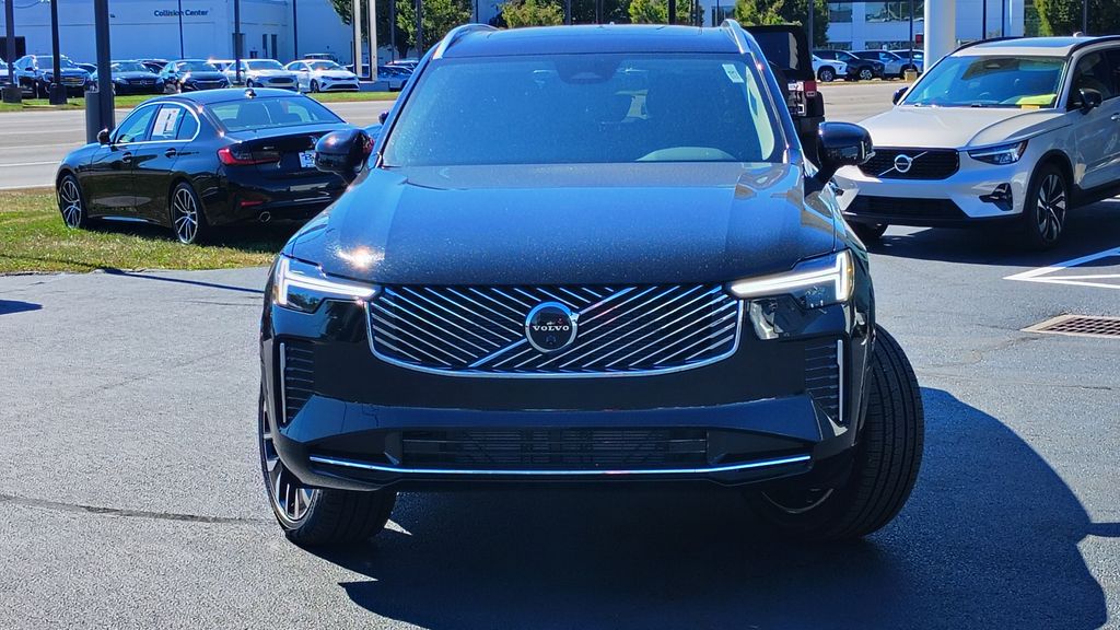2026 Volvo XC90 Plus - Photo 34