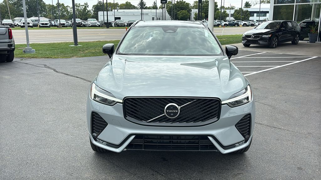 New 2027 Volvo XC60 Plus SUV