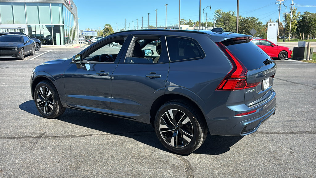 New 2027 Volvo XC60 B5 Core SUV