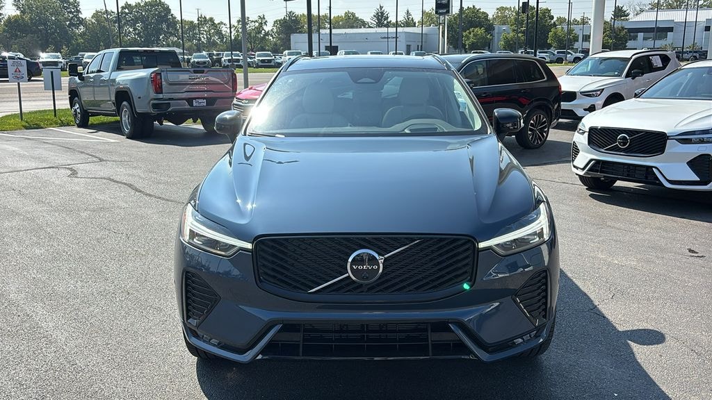 New 2027 Volvo XC60 B5 Ultra SUV