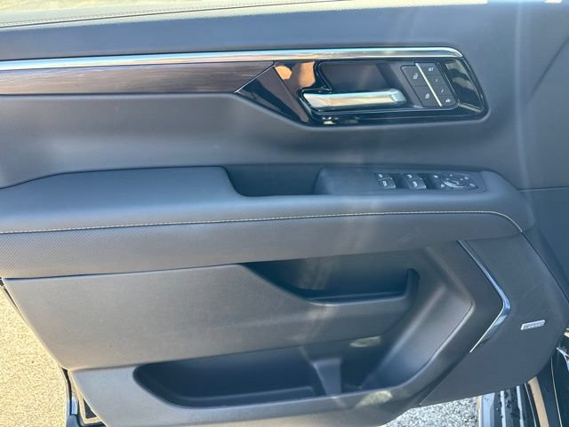 2026 Chevrolet Tahoe Premier - Photo 13