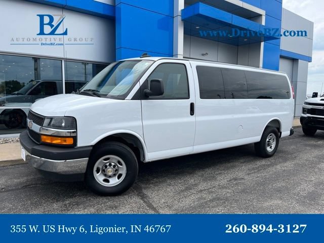2025 Chevrolet Express Passenger
