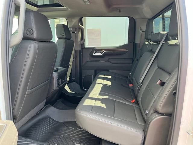 2026 Chevrolet Silverado 1500 RST - Photo 38