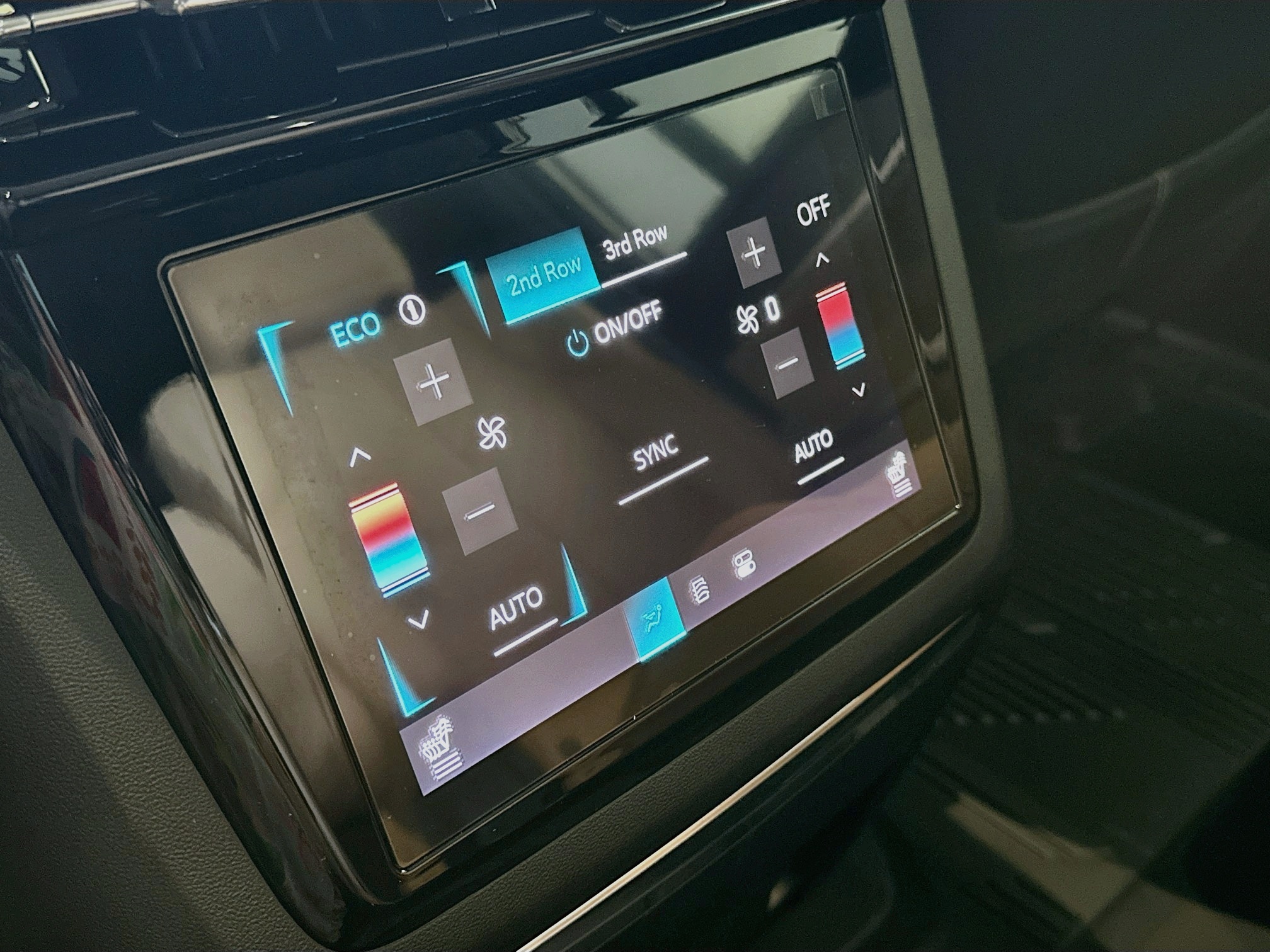2026 Cadillac Escalade IQL Premium Sport - Photo 28