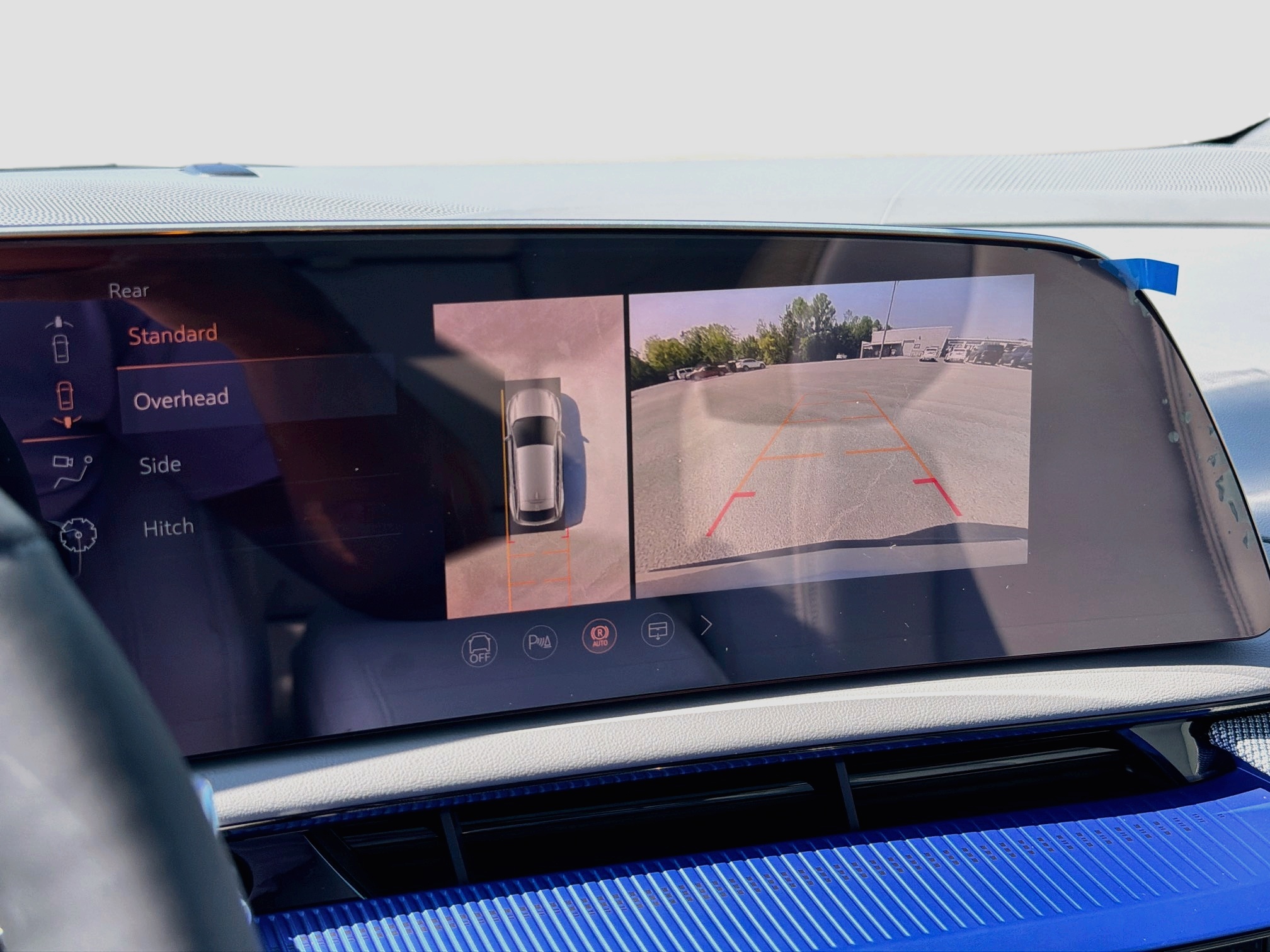 2027 Cadillac OPTIQ Luxury - Photo 14