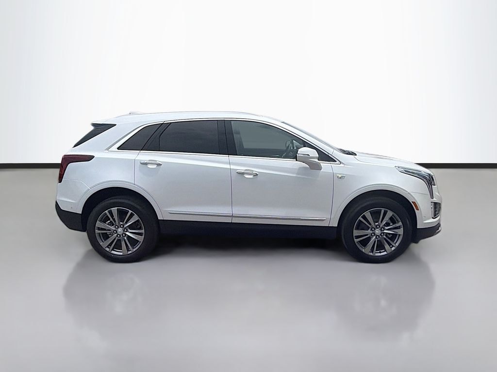 New 2026 CADILLAC XT5 Premium Luxury SUV