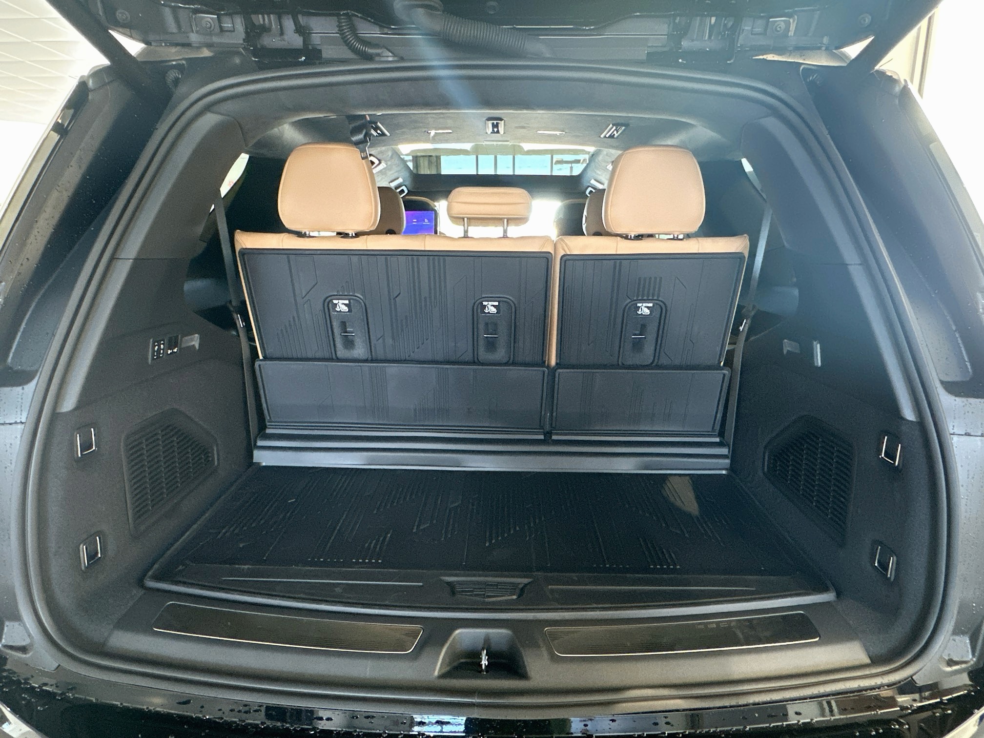 2026 Cadillac Escalade IQL Premium Sport - Photo 29