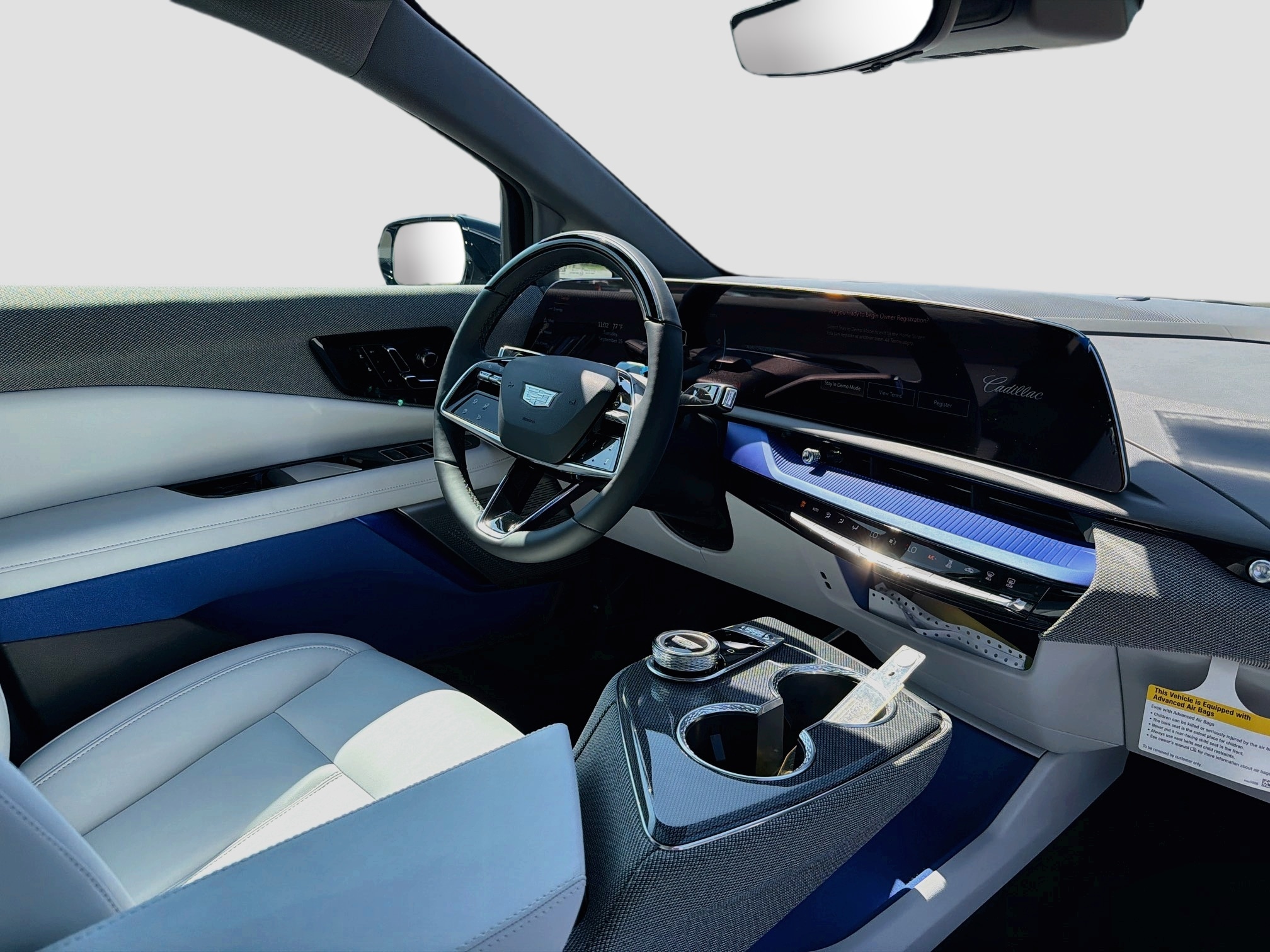 2027 Cadillac OPTIQ Luxury - Photo 31