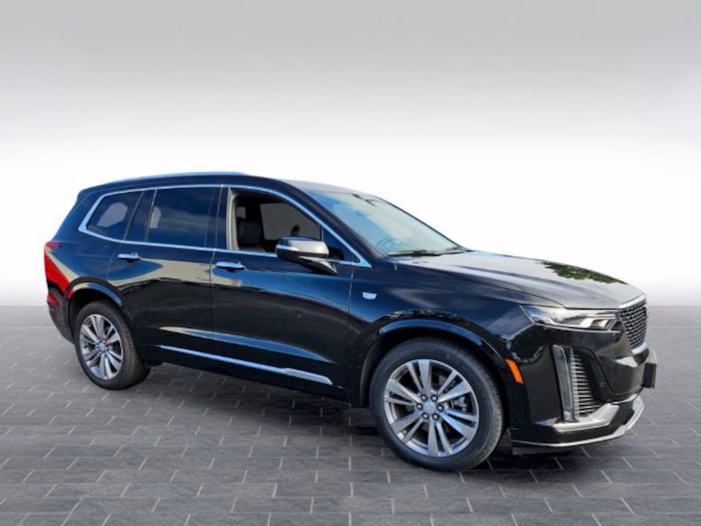 Used 2025 CADILLAC XT6 Premium Luxury SUV