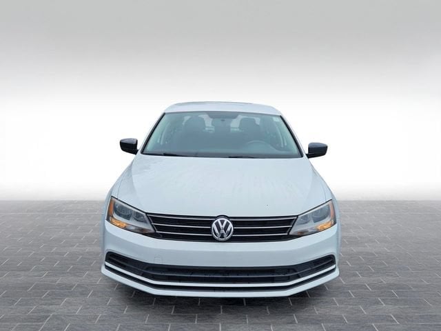 3VWD17AJ0FM240375