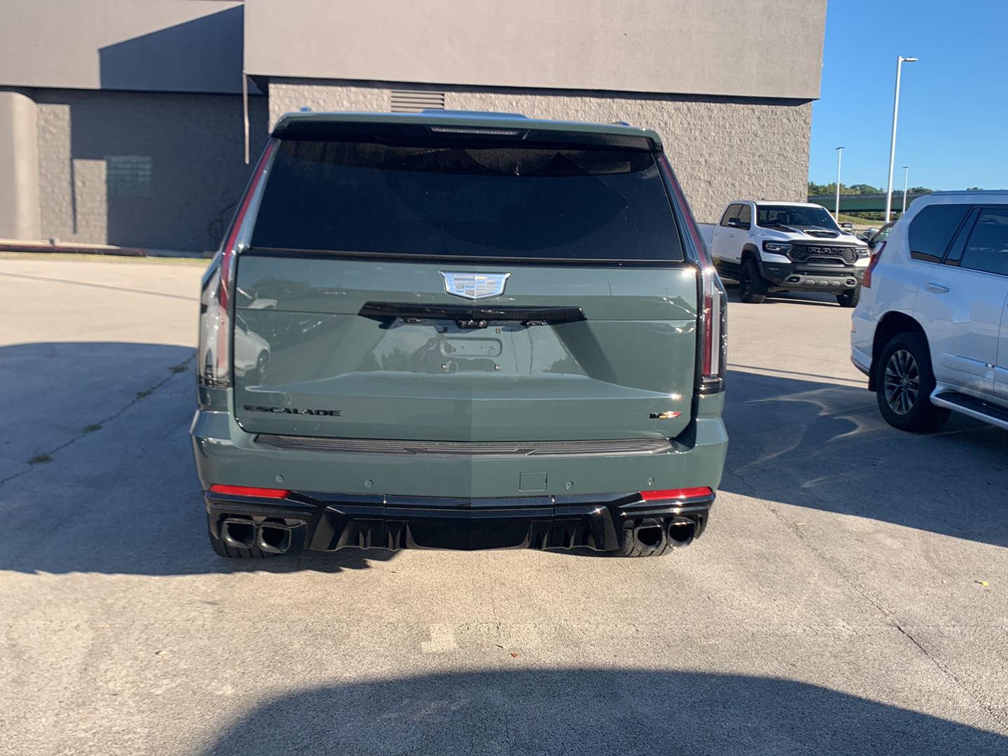 Used 2025 Cadillac Escalade AWD V-Series SUV