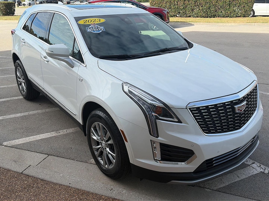 Certified 2023 Cadillac XT5 FWD Premium Luxury SUV