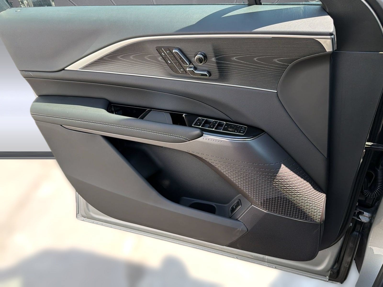 2026 Cadillac LYRIQ Sport - Photo 13