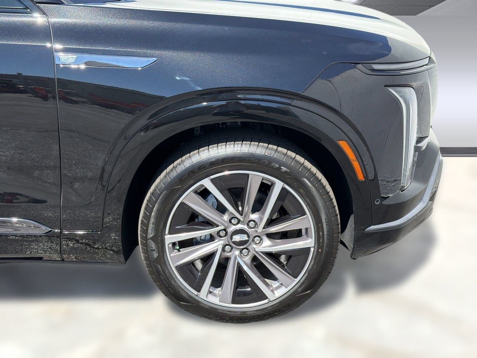 2027 Cadillac VISTIQ Sport - Photo 12