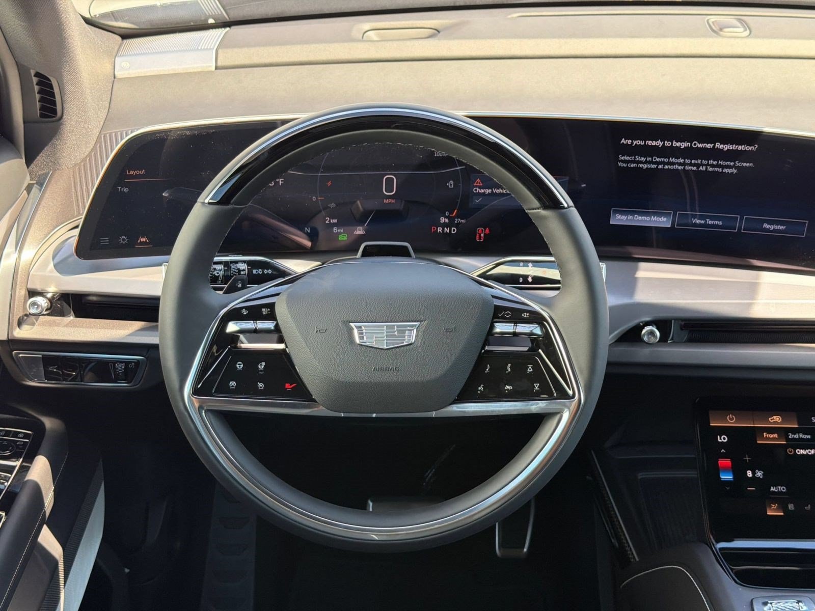 2027 Cadillac VISTIQ Sport - Photo 10