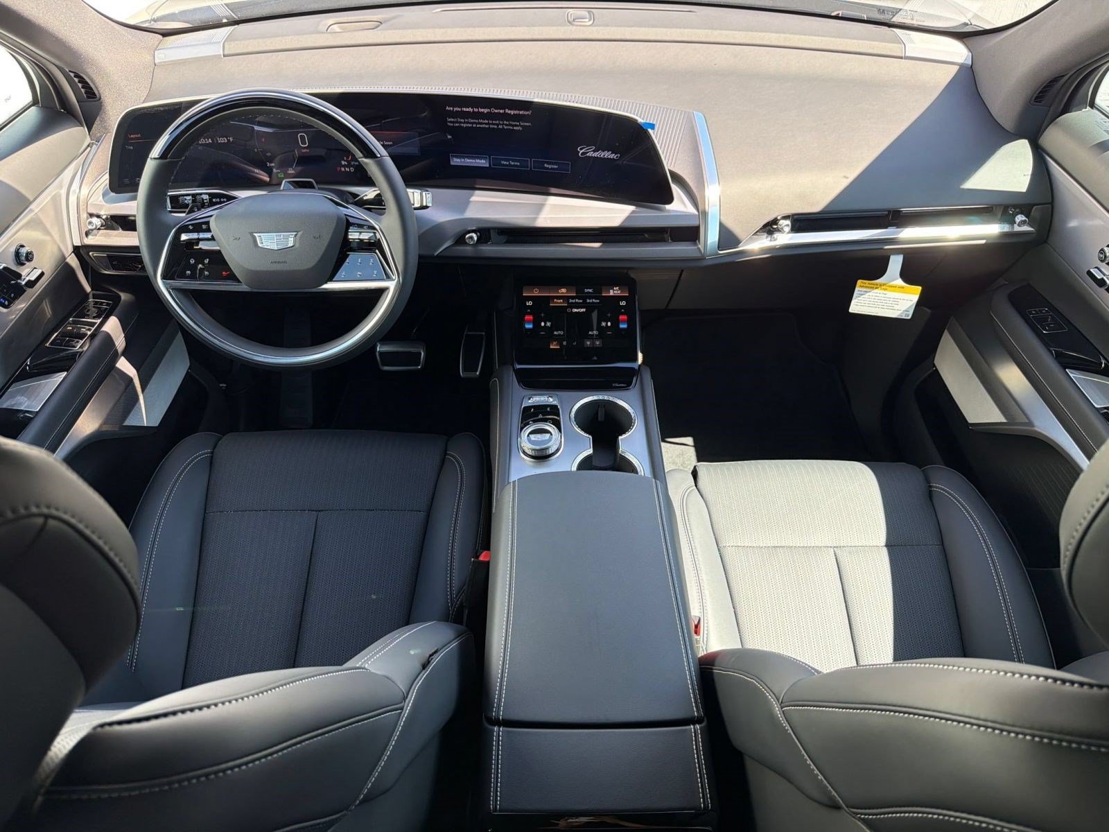 2027 Cadillac VISTIQ Sport - Photo 15