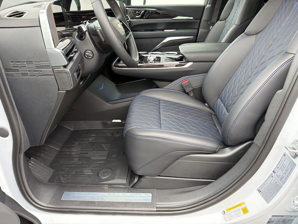 New 2026 CADILLAC ESCALADE IQ Sport SUV