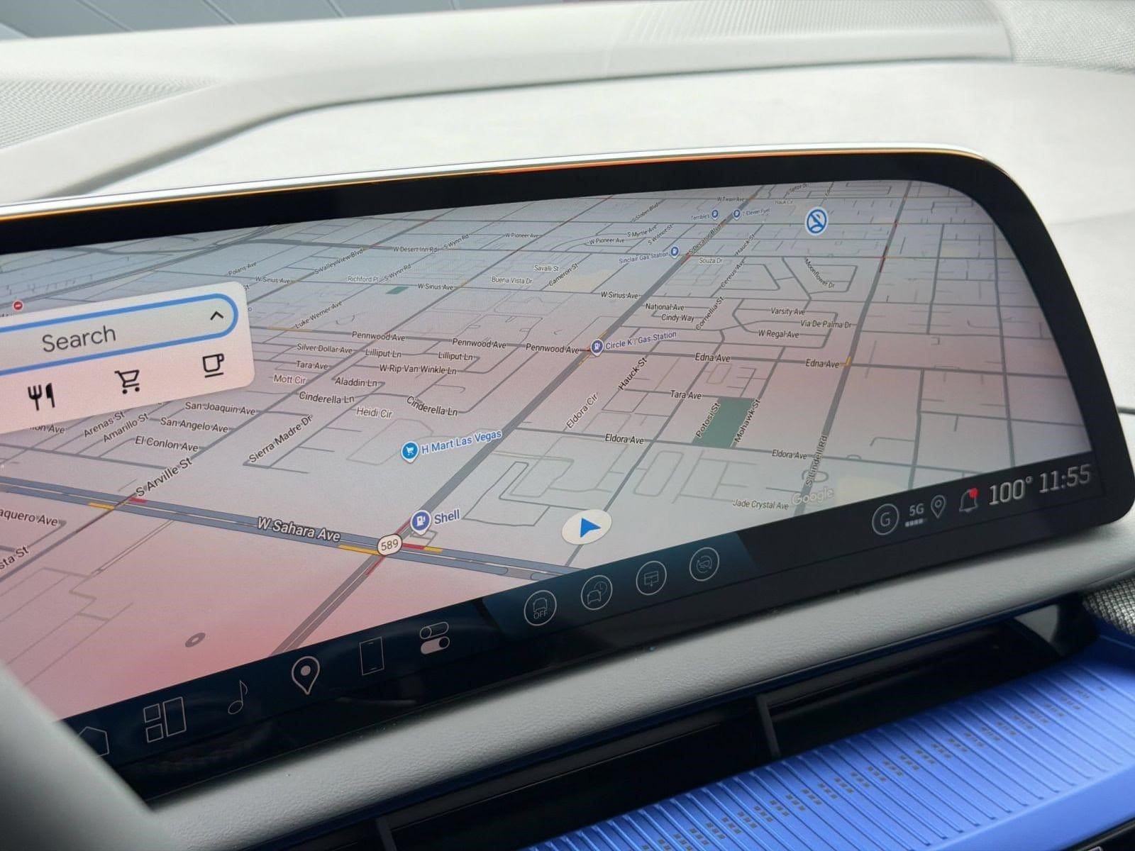 2027 Cadillac OPTIQ Sport - Photo 19