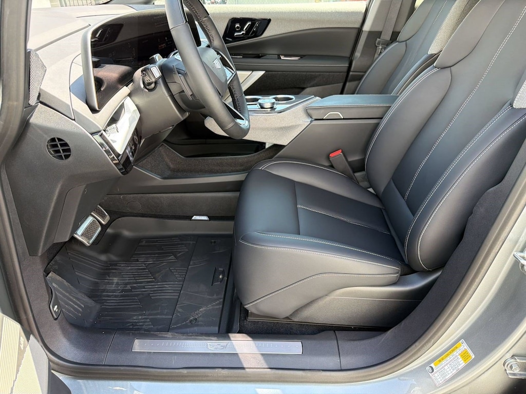 New 2027 CADILLAC OPTIQ Sport SUV