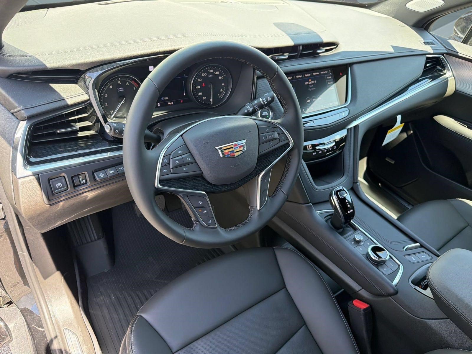 2026 Cadillac XT5 Premium Luxury - Photo 3
