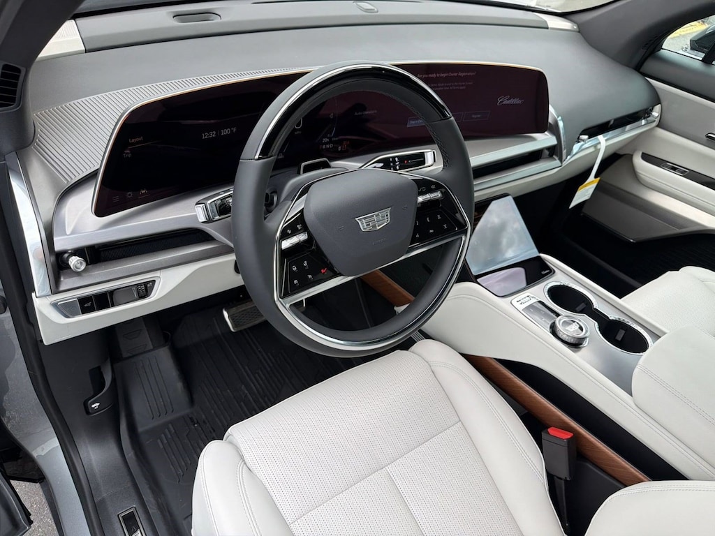 New 2027 CADILLAC VISTIQ Sport SUV