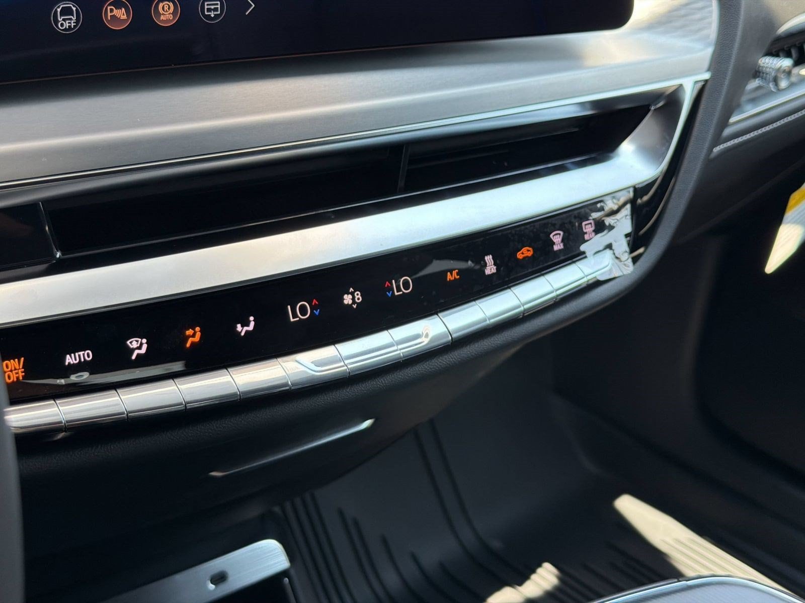 2026 Cadillac LYRIQ Sport - Photo 17