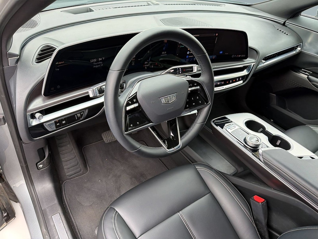 Used 2024 CADILLAC LYRIQ Tech SUV